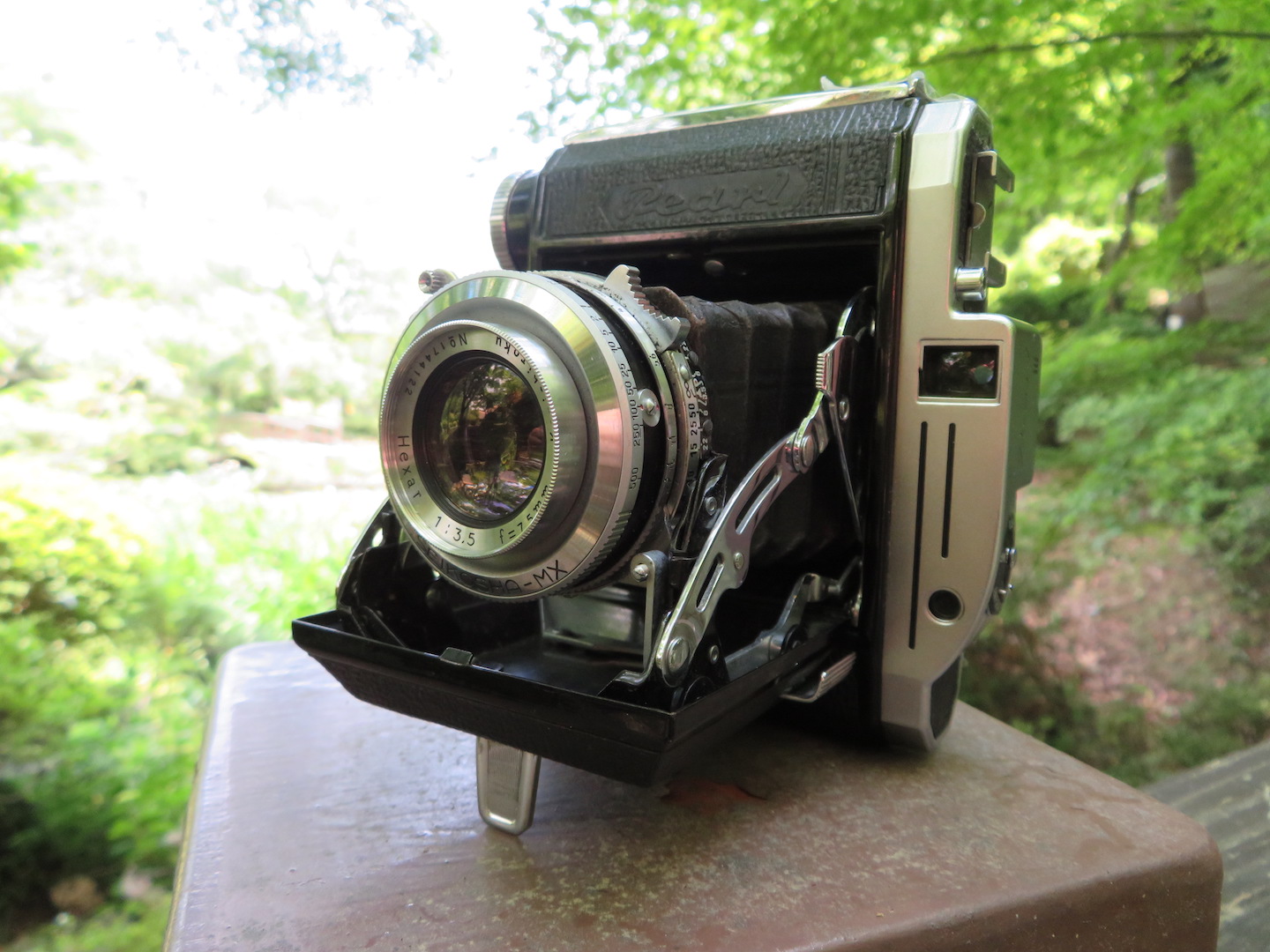 Konica Pearl III – Camera Go Camera